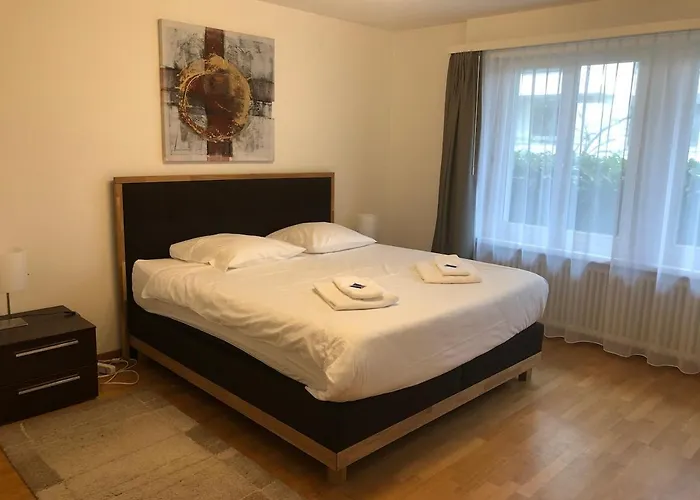 2br Near The And Center - Dahlia 6 * Zurich