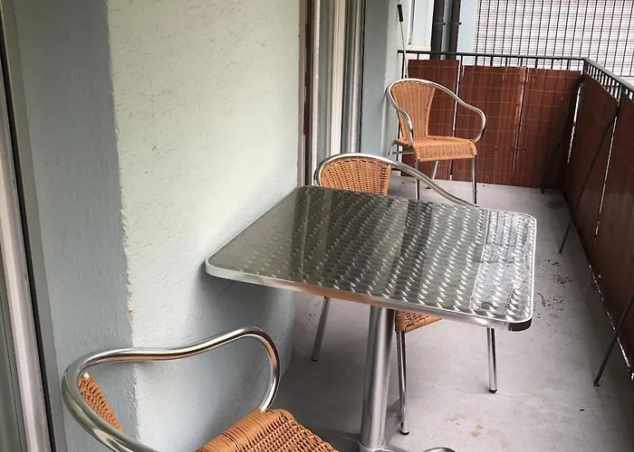 2br Near The And Center - Dahlia 6 Апартаменты Цюрих