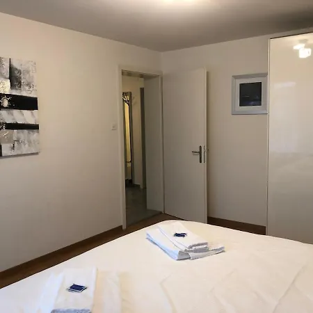 2br Near The And Center - Dahlia 6 Apartament *