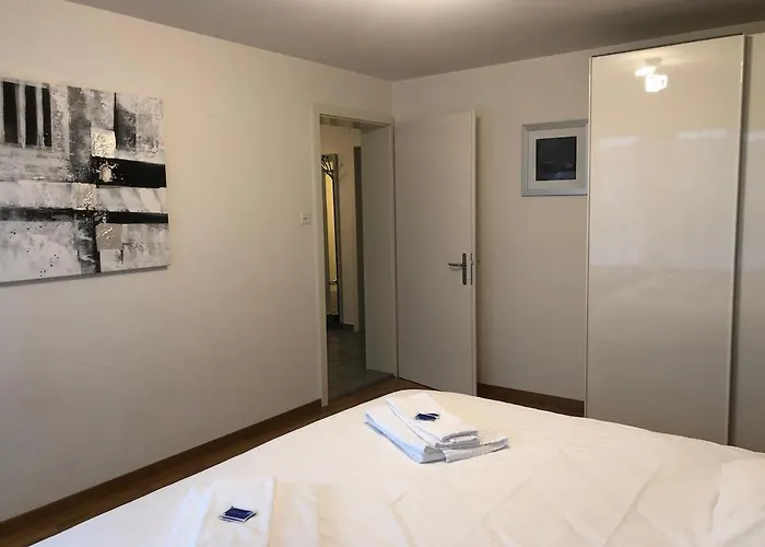 2br Near The And Center - Dahlia 6 Apartament *